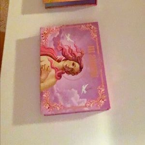 Venus III (lime crime)